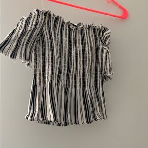 Kendall and Kylie shirt never worn